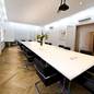 Büroräume in Stilaltbau - Seminarraum-Konferenzraum-Wien-Josefstadt-1080-Riess-3_01.jpg